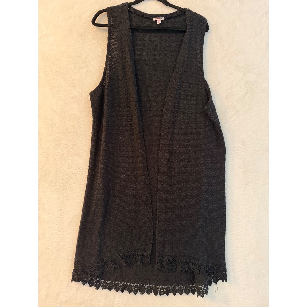 Bongo Plus Womens 2X Black Textured Knit Longline Vest Crochet Lace Trim